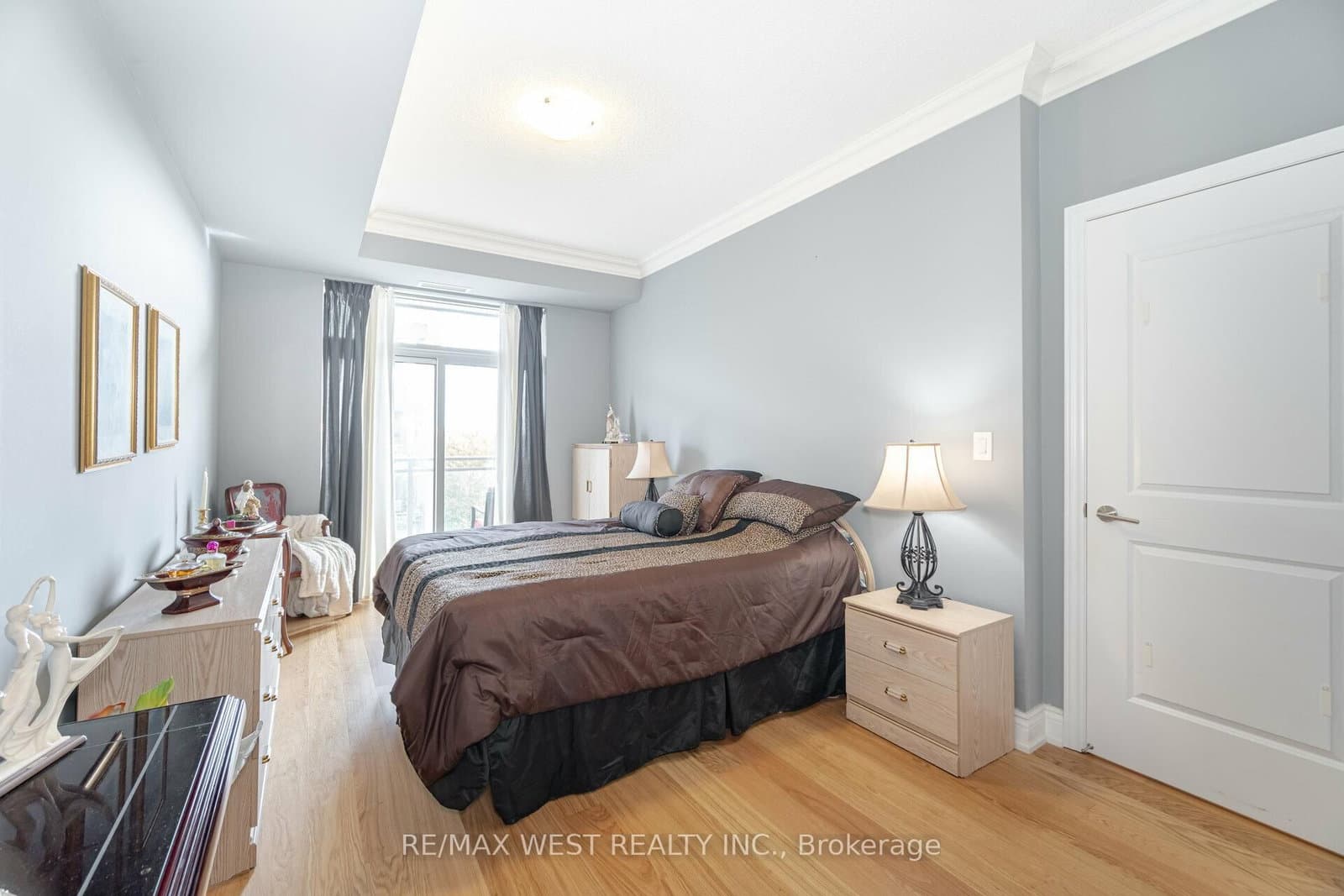 281 Woodbridge Avenue, Unit 509 thumbnail 15