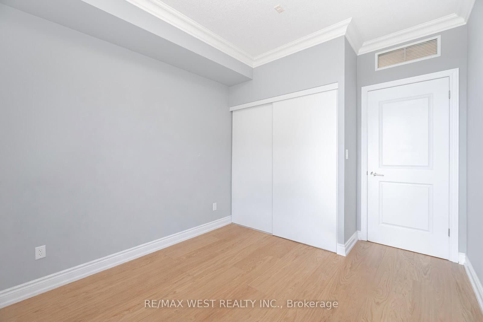 281 Woodbridge Avenue, Unit 509 thumbnail 19