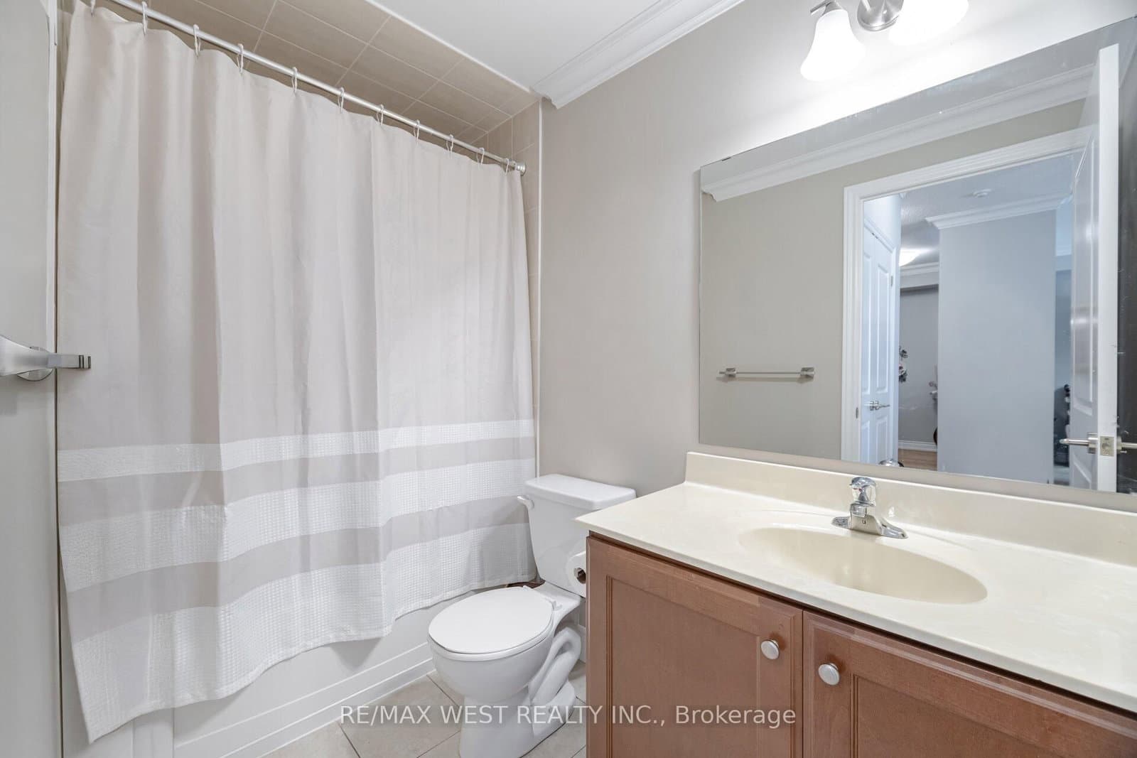 281 Woodbridge Avenue, Unit 509 thumbnail 21
