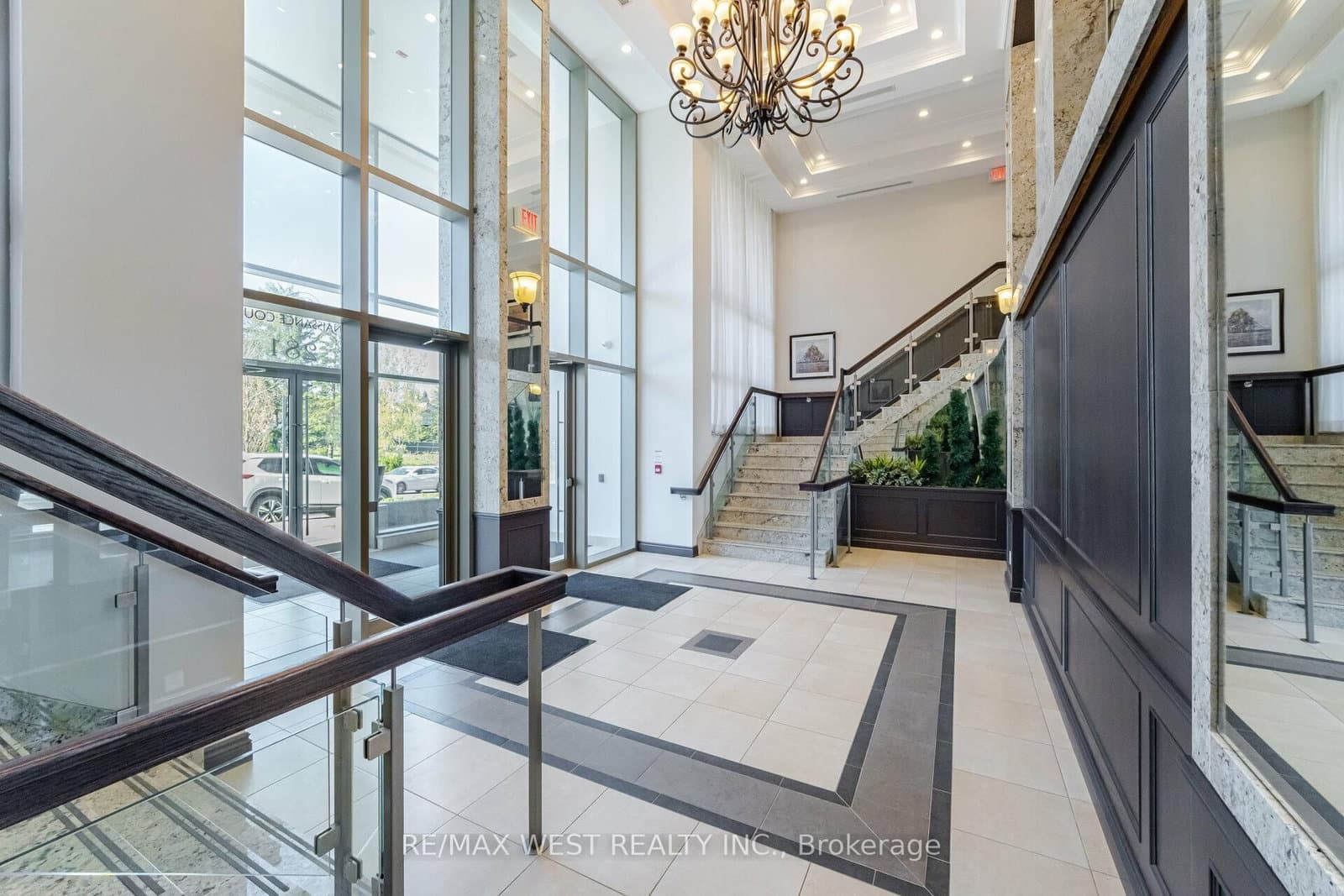 281 Woodbridge Avenue, Unit 509 thumbnail 4