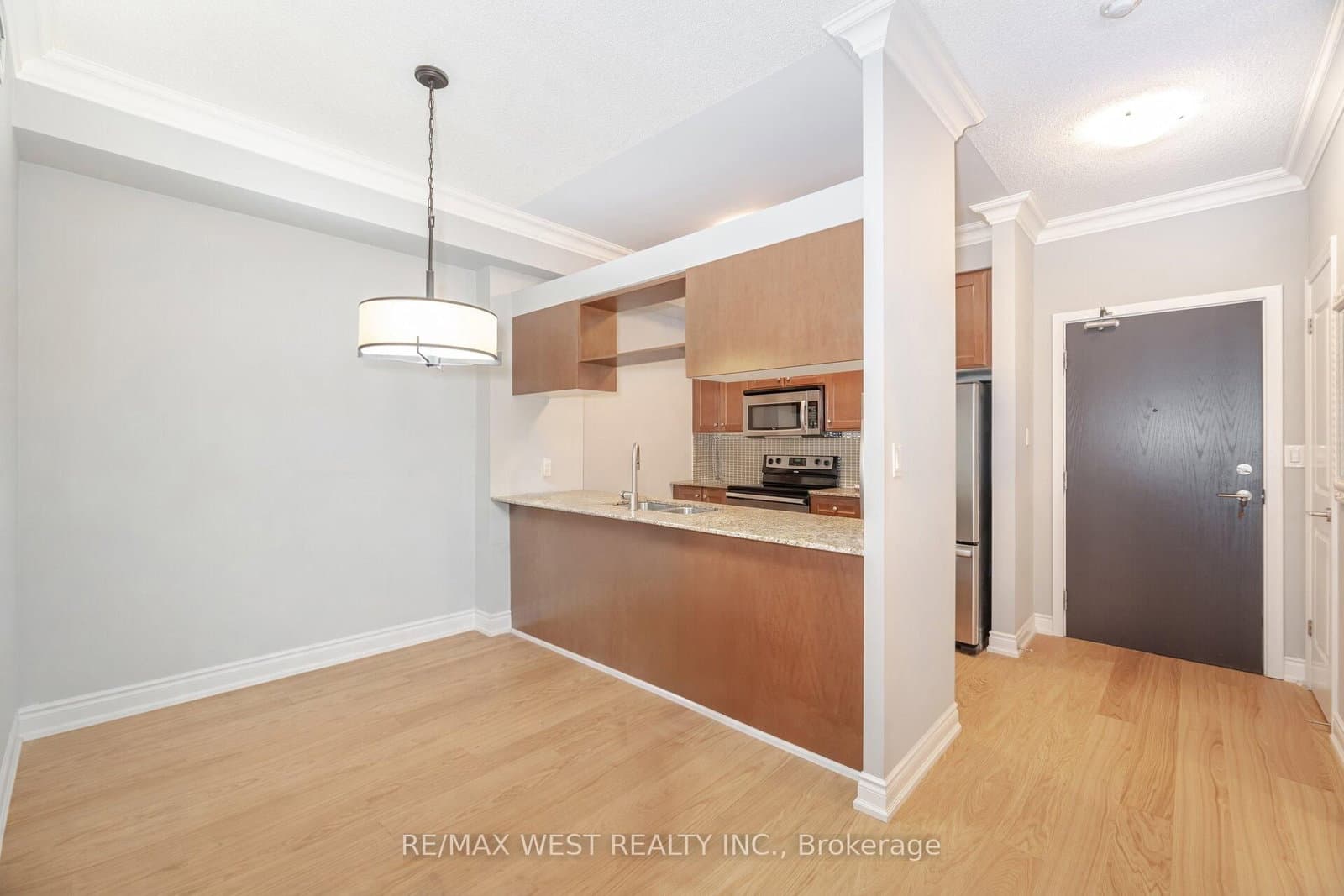 281 Woodbridge Avenue, Unit 509 thumbnail 9
