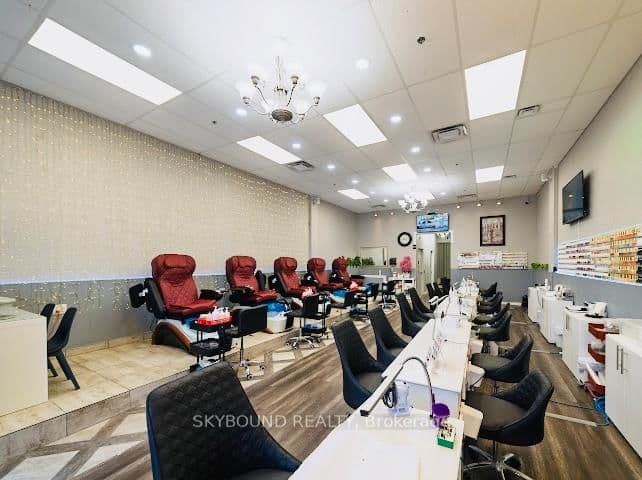 2499 Rutherford Road, Unit 10 thumbnail 2