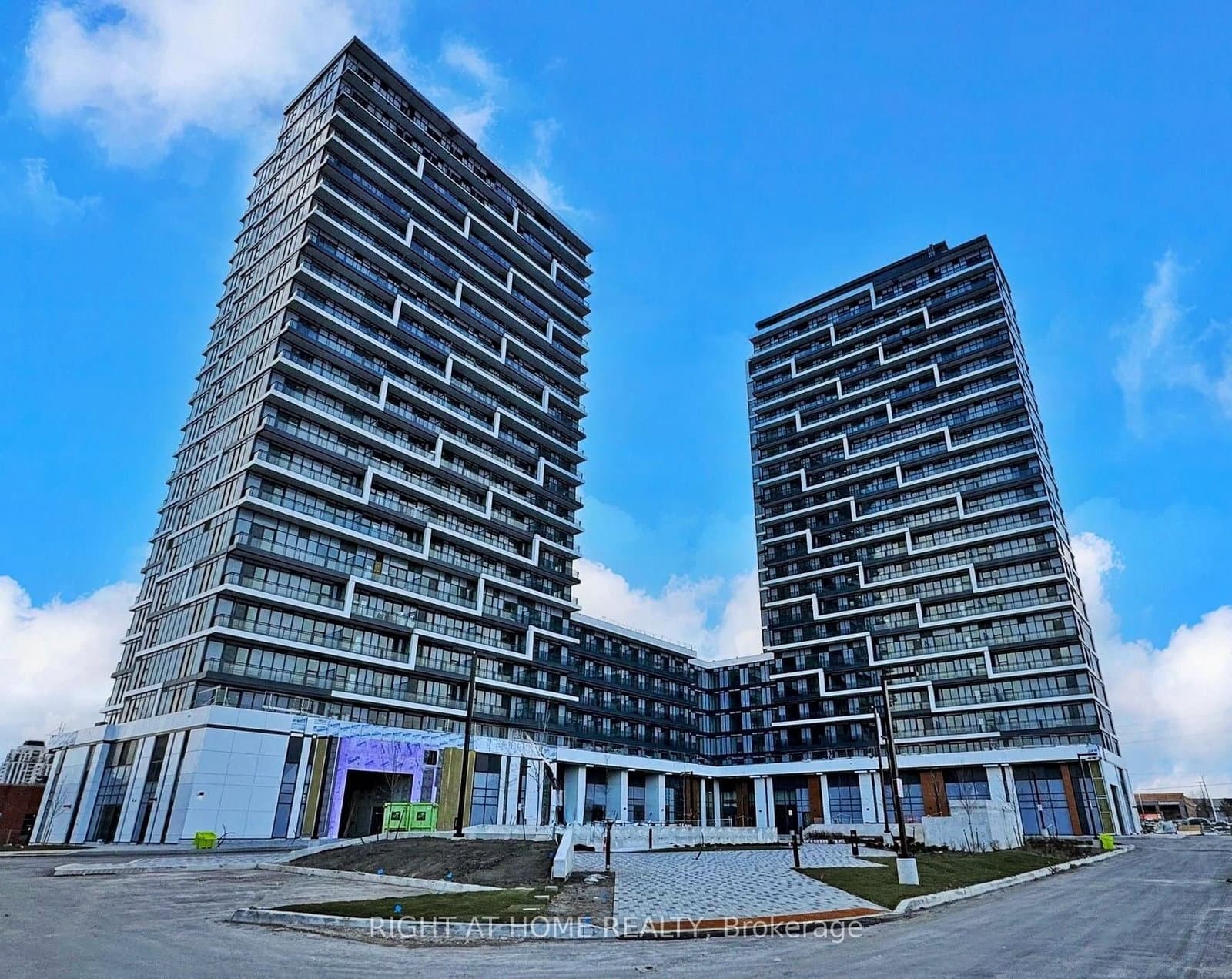 9751 Markham Road, Unit 211