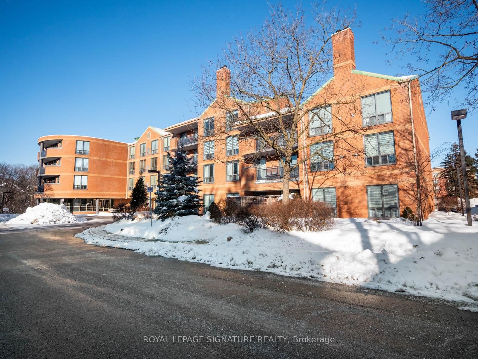 #311 - 30 Wilson Street