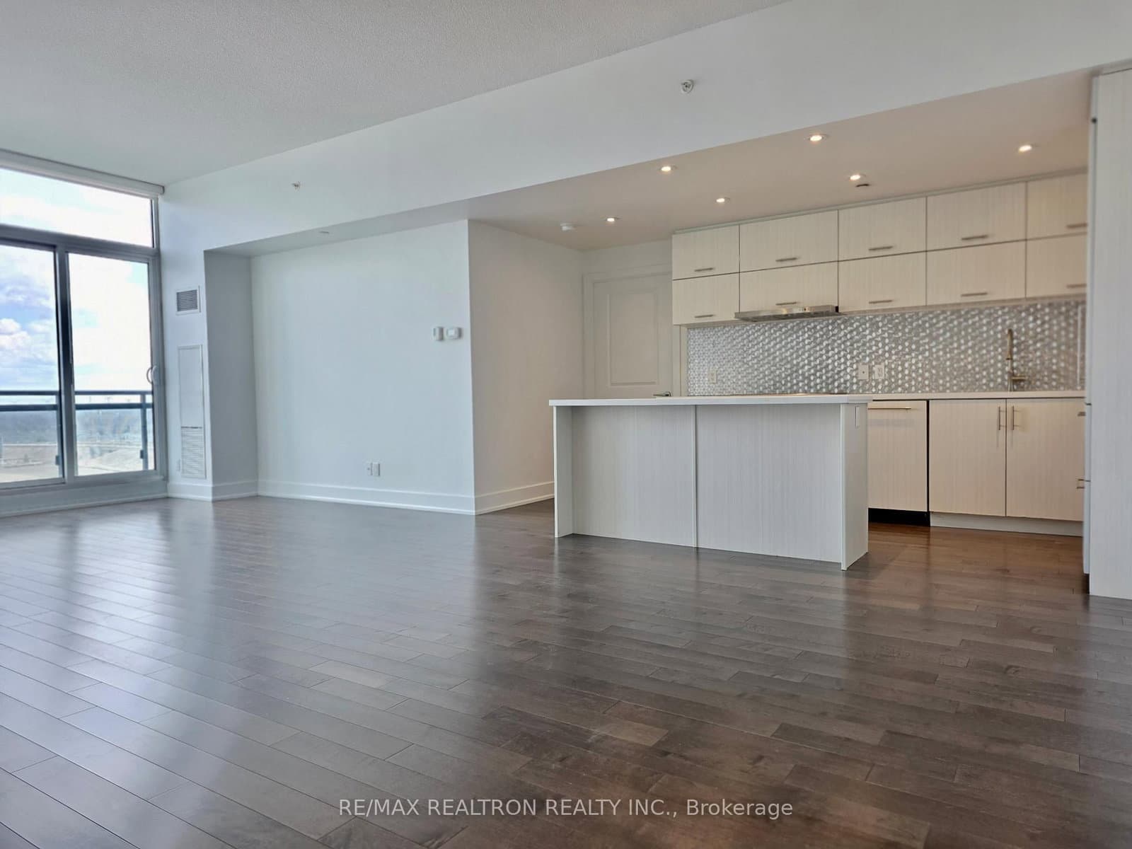 8081 Birchmount Road, Unit 1601 thumbnail 4