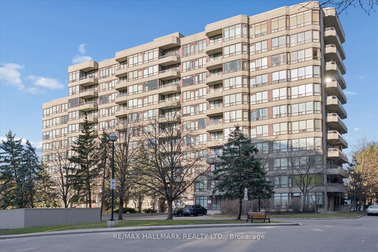 81 Townsgate Drive, Unit 512 thumbnail 45