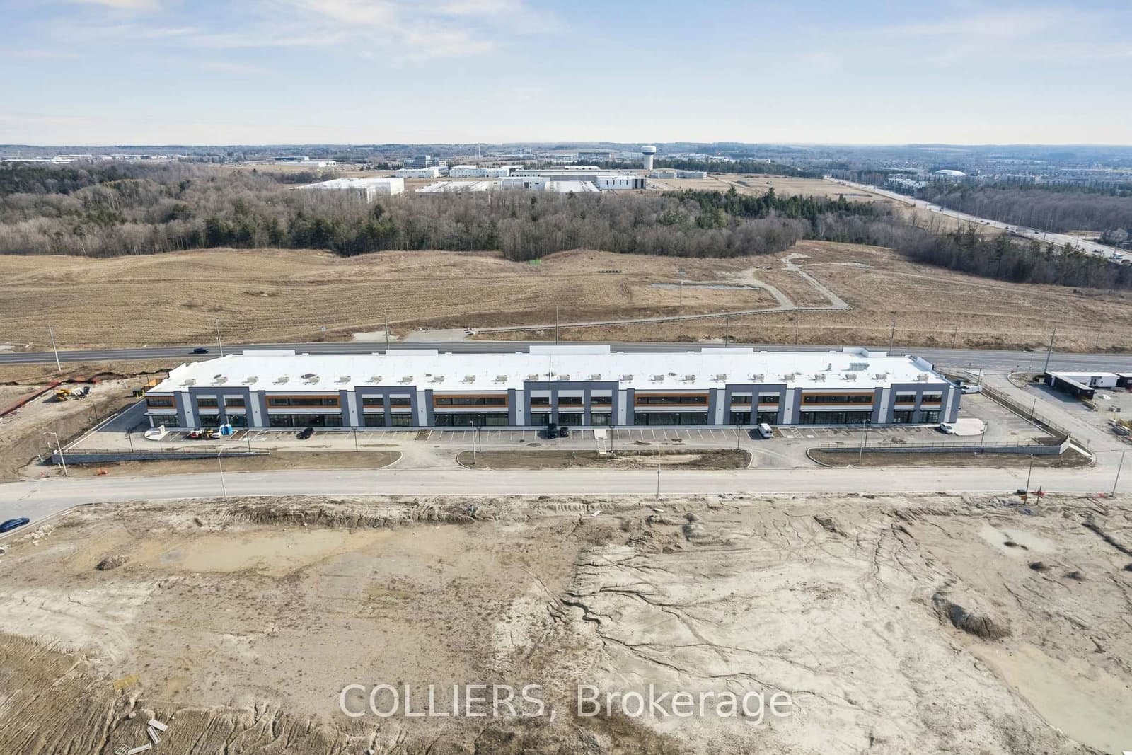 175 Melvin Robson Avenue, Unit 14 - Image 1