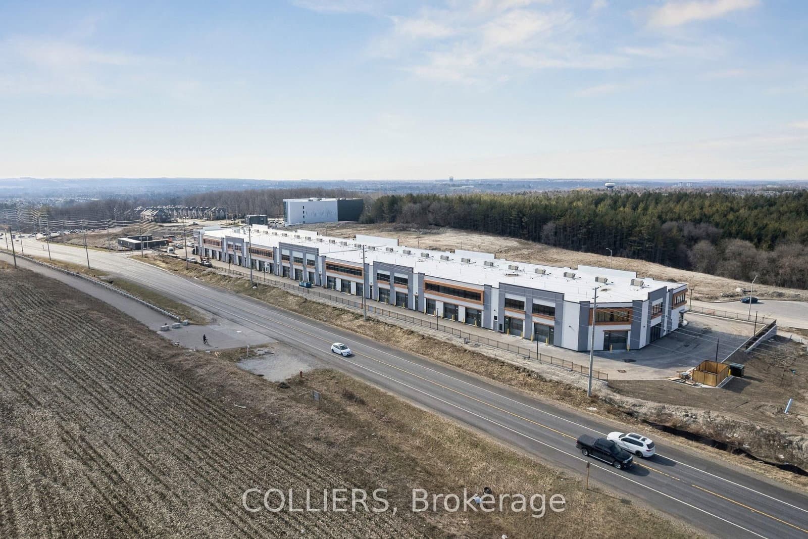 175 Melvin Robson Avenue, Unit 14 thumbnail 5