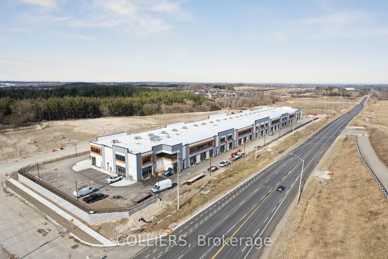 175 Melvin Robson Avenue, Unit 16 thumbnail 4
