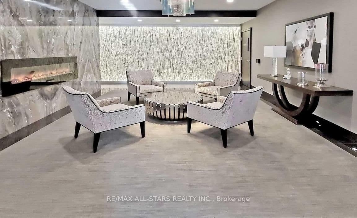 7601 Bathurst Street, Unit 402 thumbnail 25