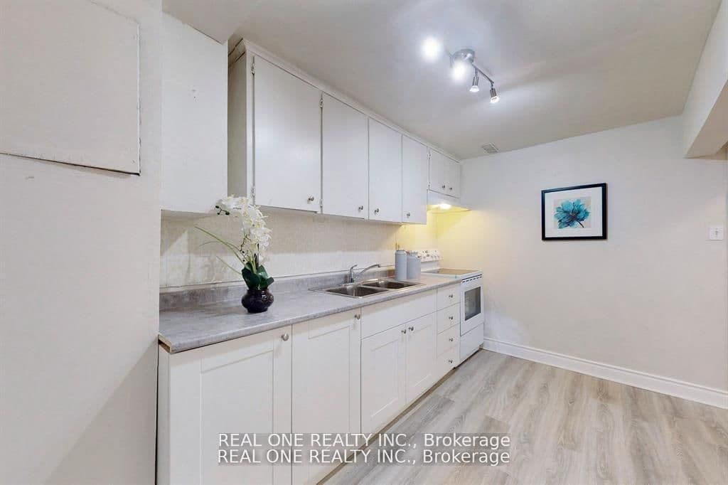 105 ( basement  Aurora Heights Drive thumbnail 9