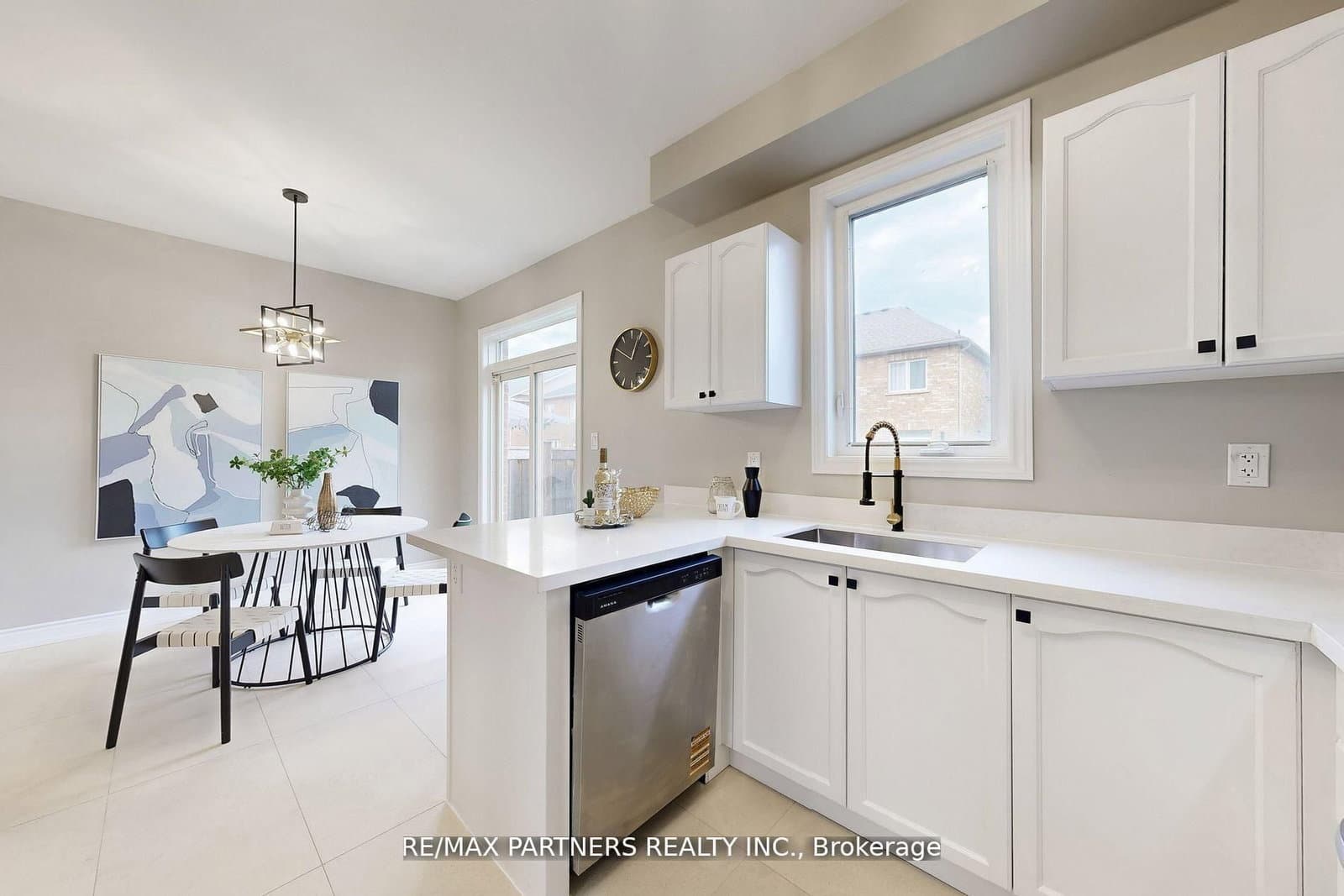 29 Robert Osprey Drive thumbnail 14