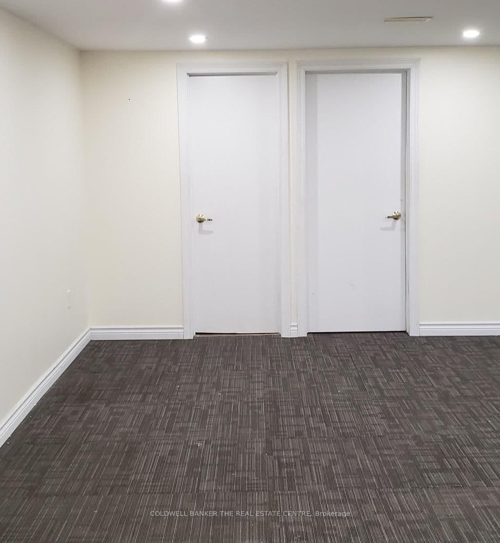 53 Meadowview Avenue, Unit Basement thumbnail 12