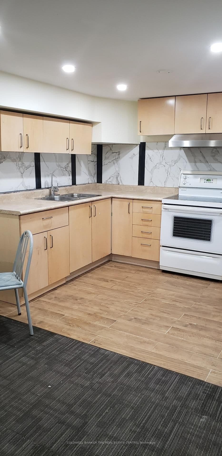 53 Meadowview Avenue, Unit Basement thumbnail 5