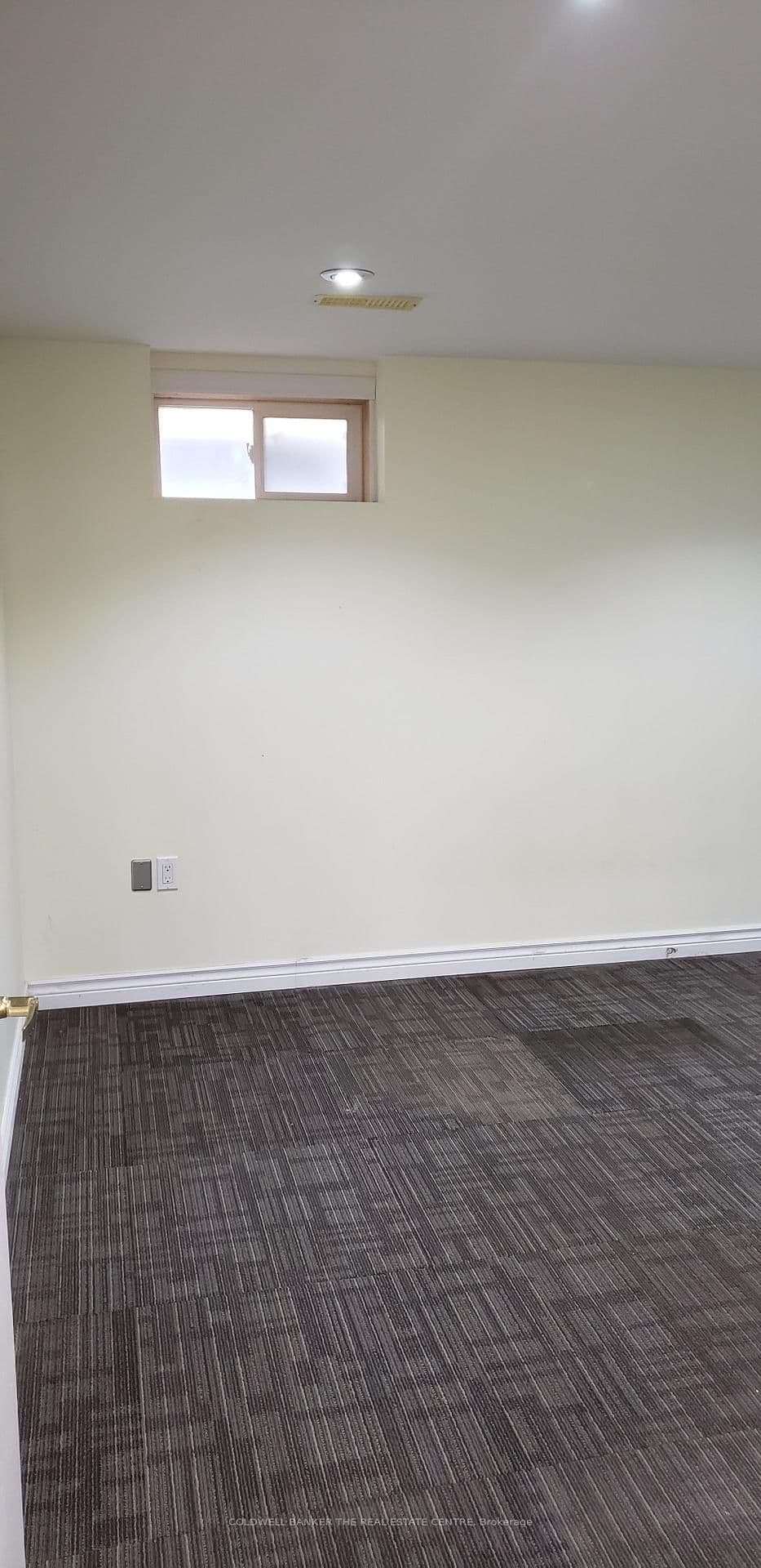 53 Meadowview Avenue, Unit Basement thumbnail 9
