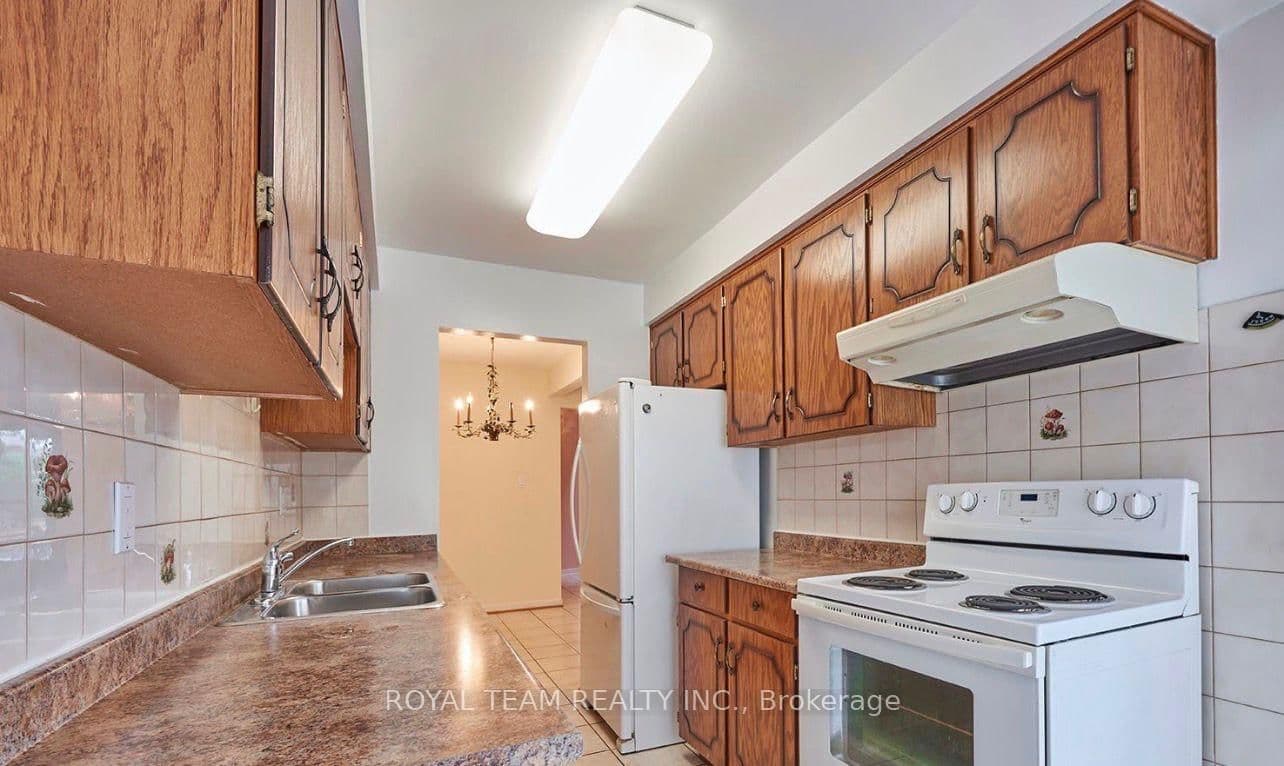 28 Oakmount Crescent thumbnail 7