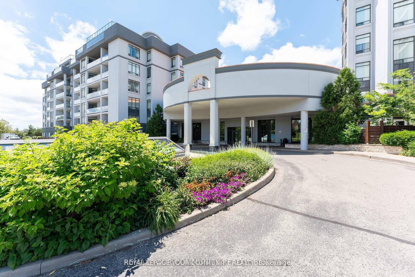 #110 - 11121 Yonge Street