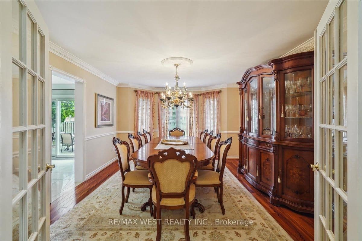 15 Brownlee Avenue thumbnail 9