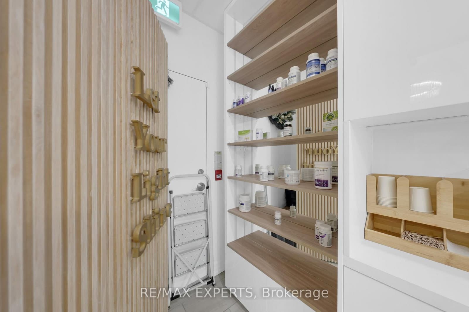 281 Woodbridge Avenue, Unit 22C thumbnail 13