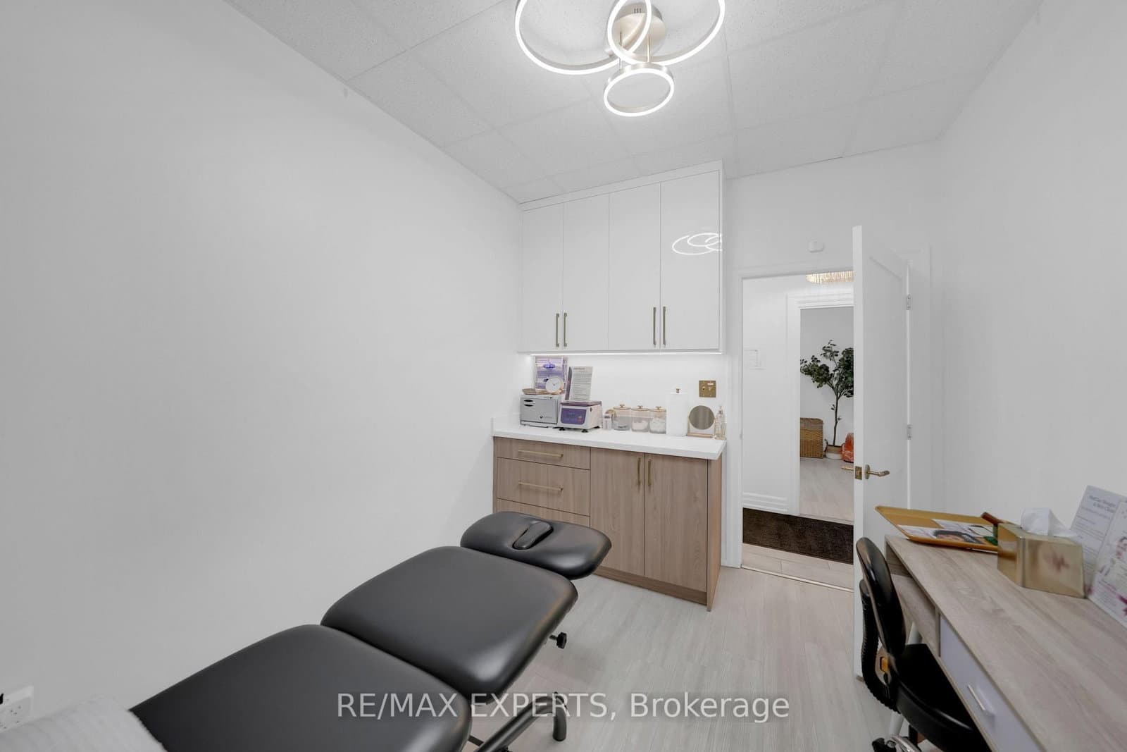 281 Woodbridge Avenue, Unit 22C thumbnail 16