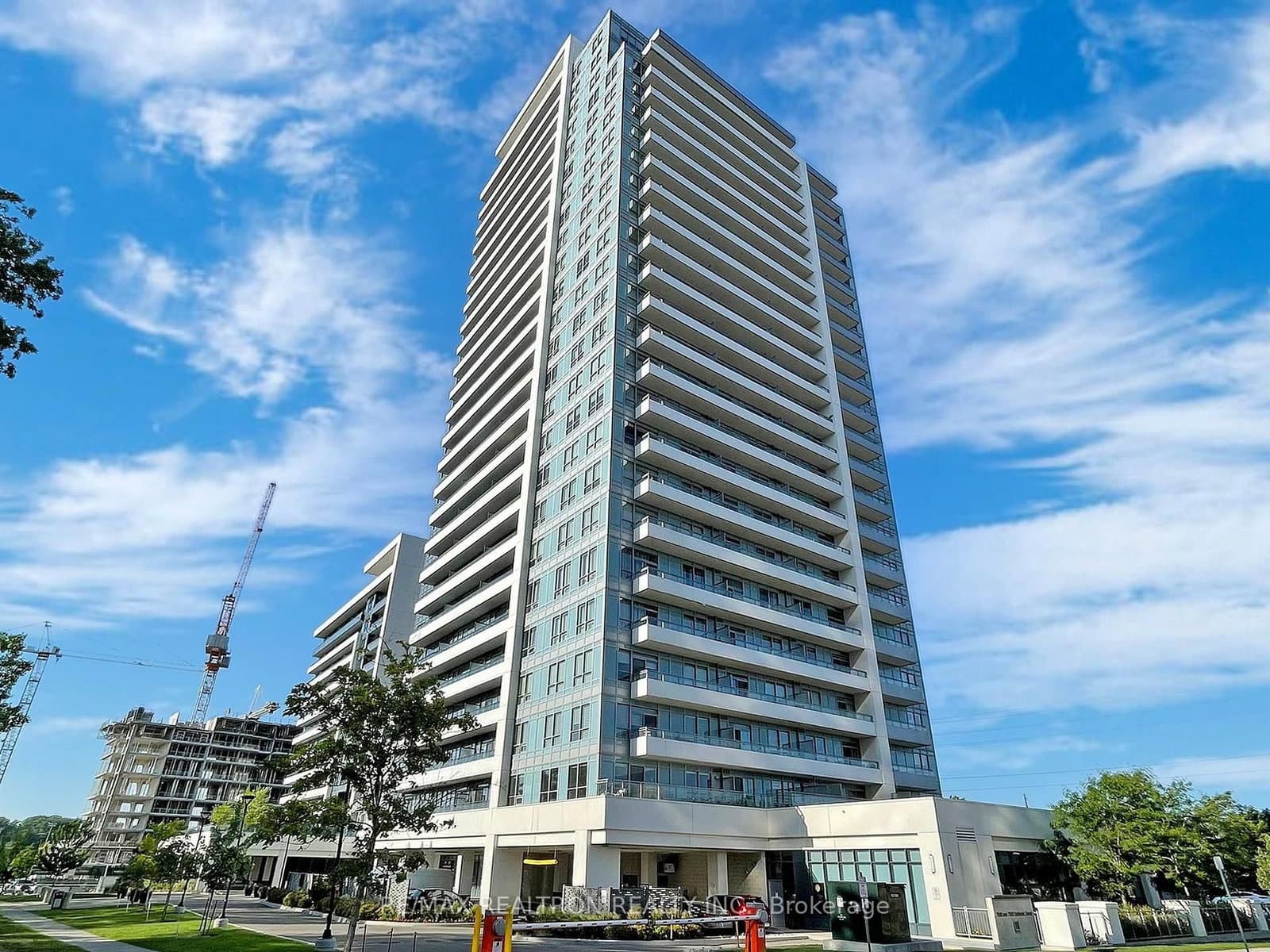#2505 - 7890 Bathurst Street