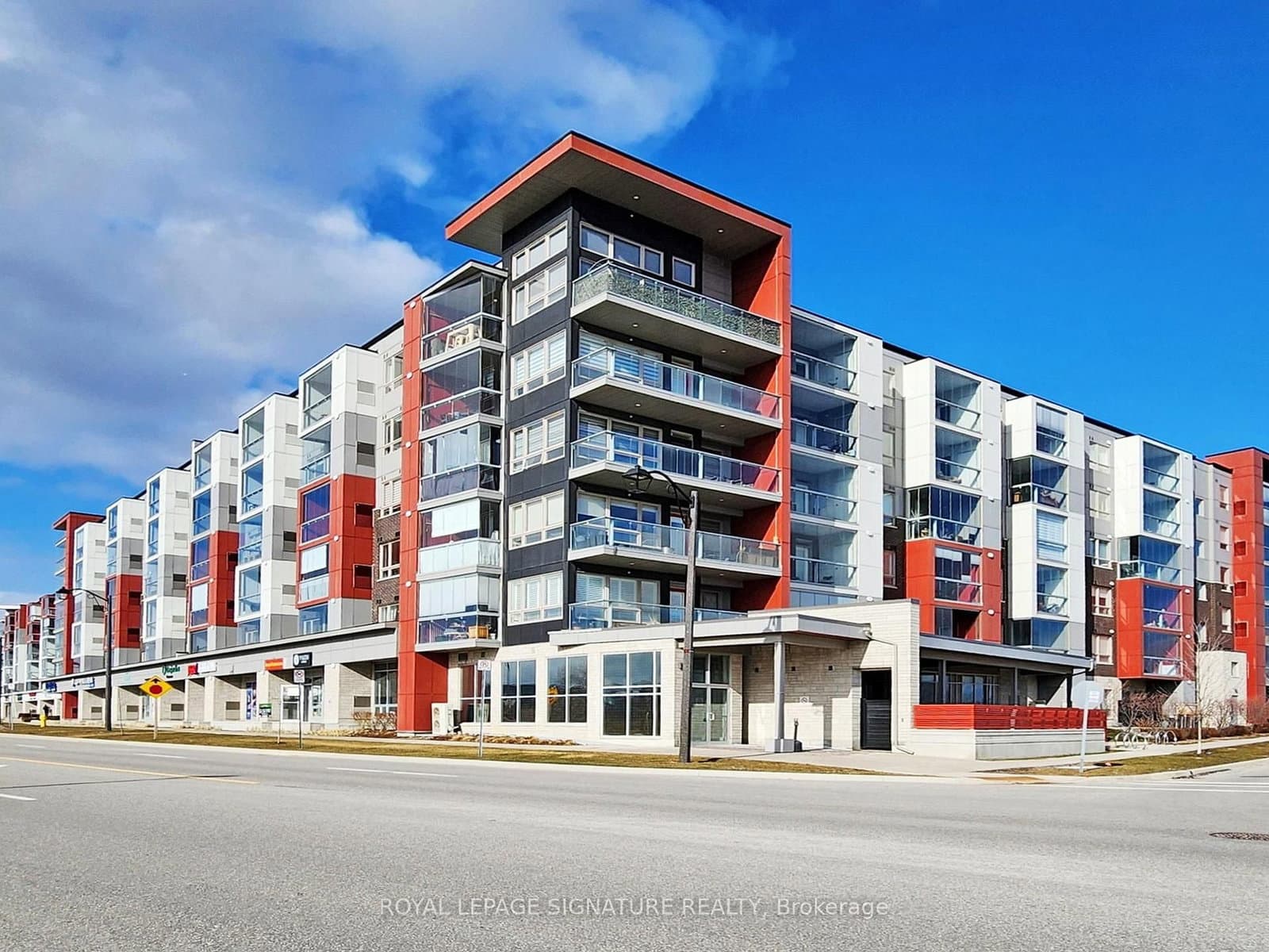 #305 - 58 Adam Sellers Street