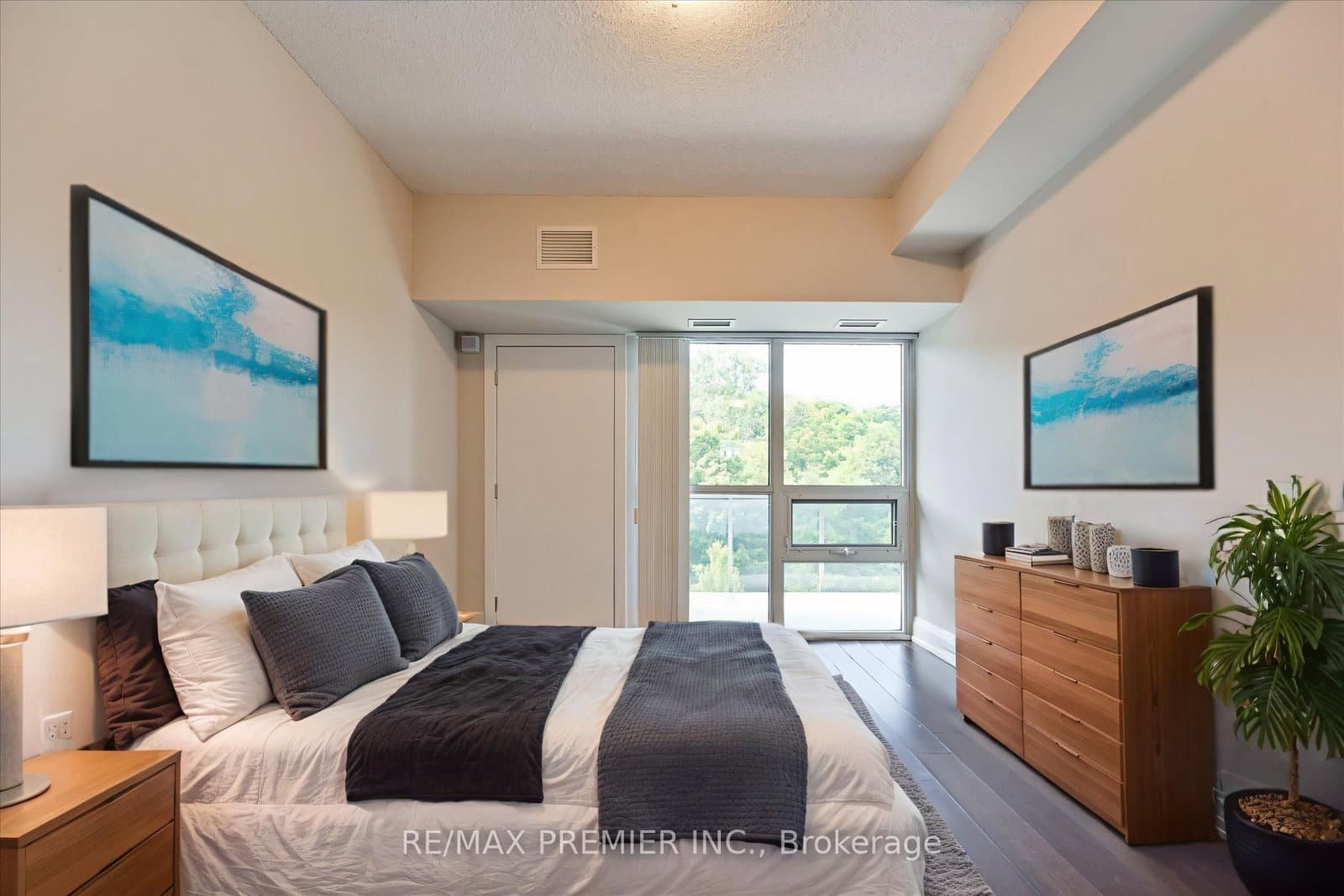 8302 Islington Avenue, Unit 517 thumbnail 16