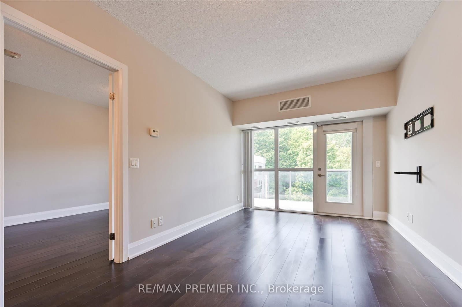 8302 Islington Avenue, Unit 517 thumbnail 7