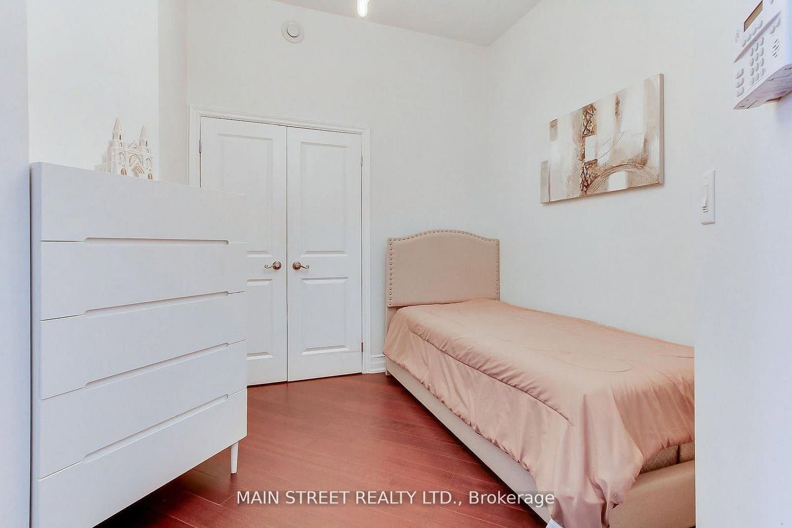 111 Civic Square Gate E, Unit 619 thumbnail 8