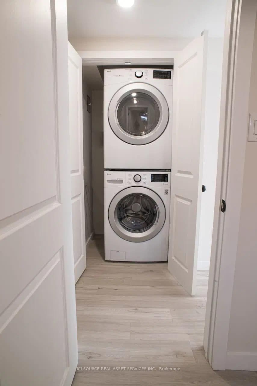 200 John Street W, Unit B thumbnail 8
