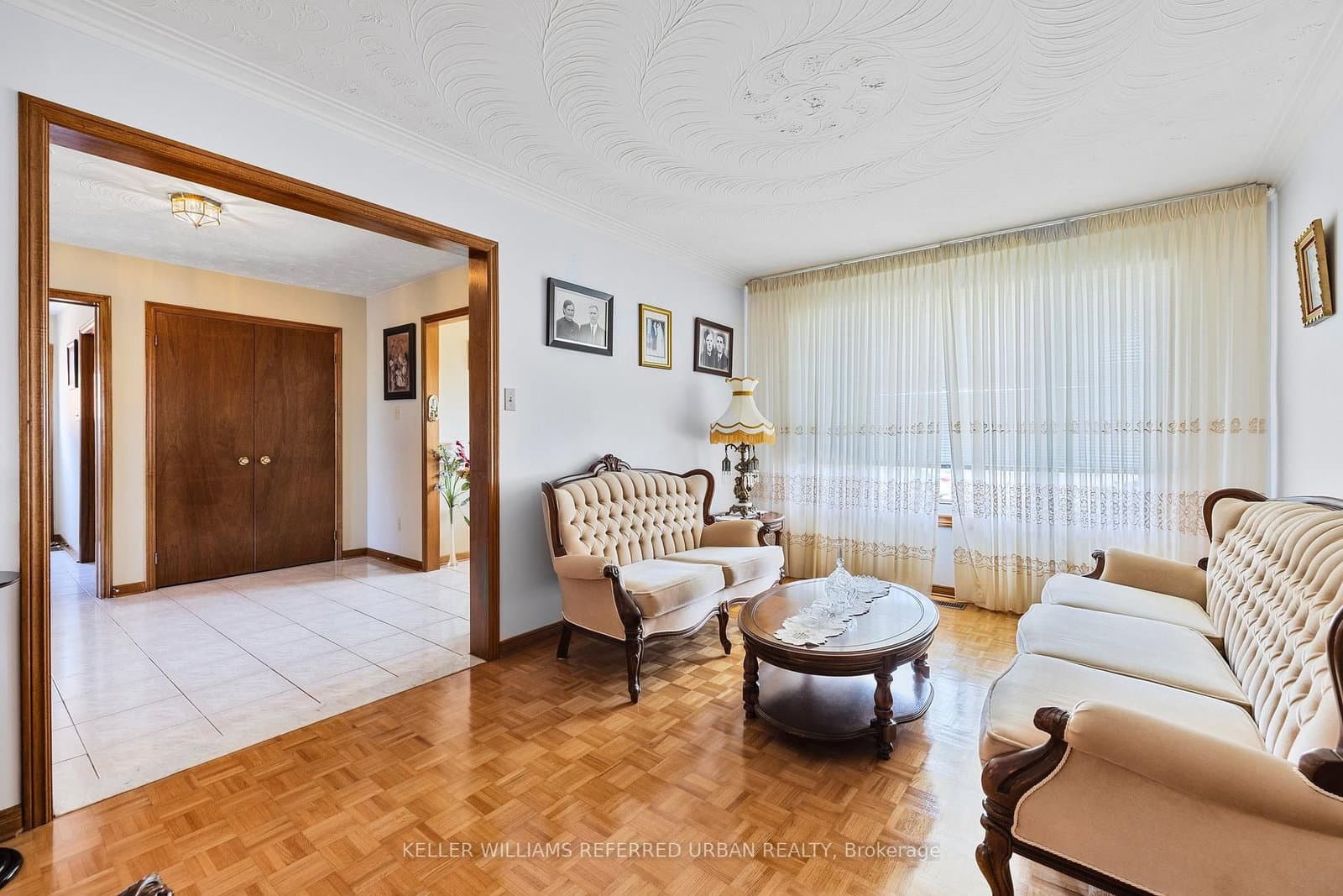 160 Miller Park Avenue thumbnail 6