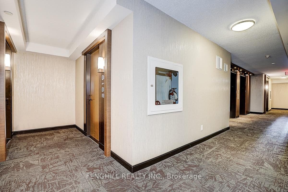 1 Uptown Drive, Unit 2010 thumbnail 2