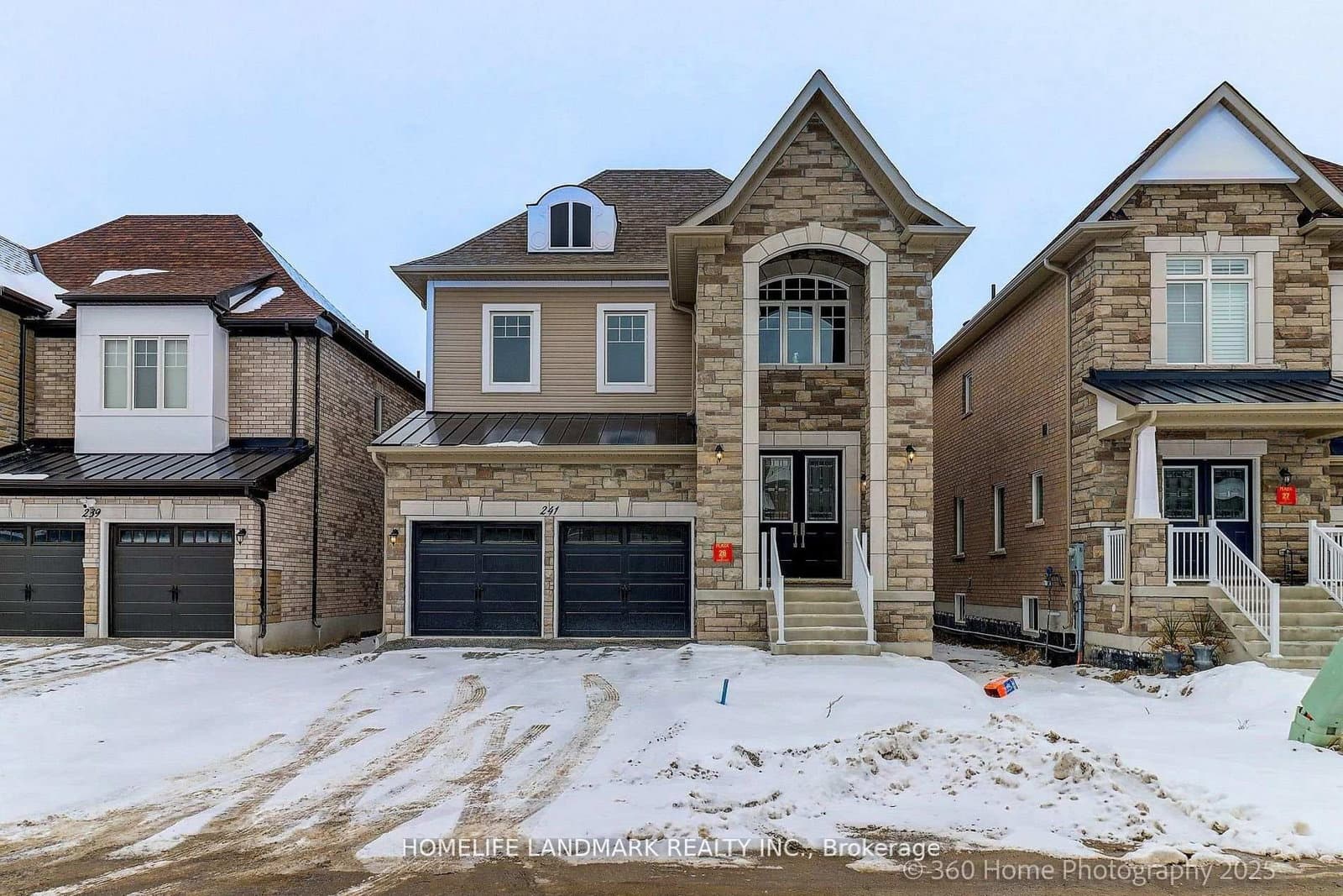 241 SEGUIN Street - Image 1