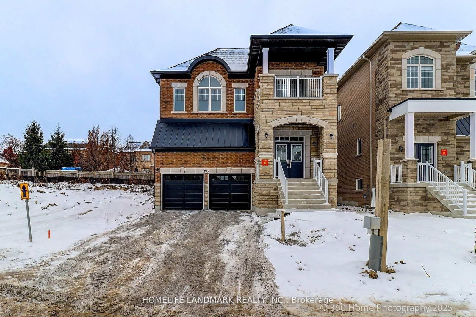 219 SEGUIN Street - Image 1
