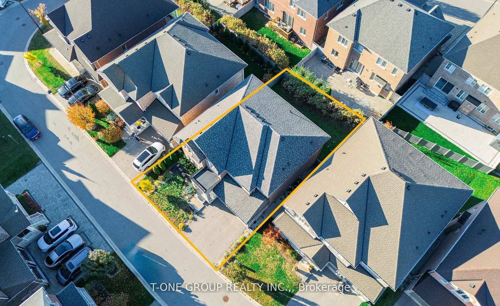 63 Ken Sinclair Crescent thumbnail 3