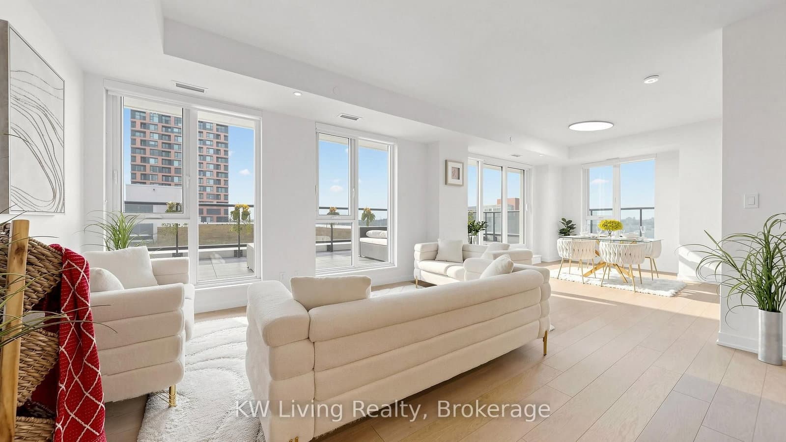 8119 Birchmount Road, Unit 1505 thumbnail 2