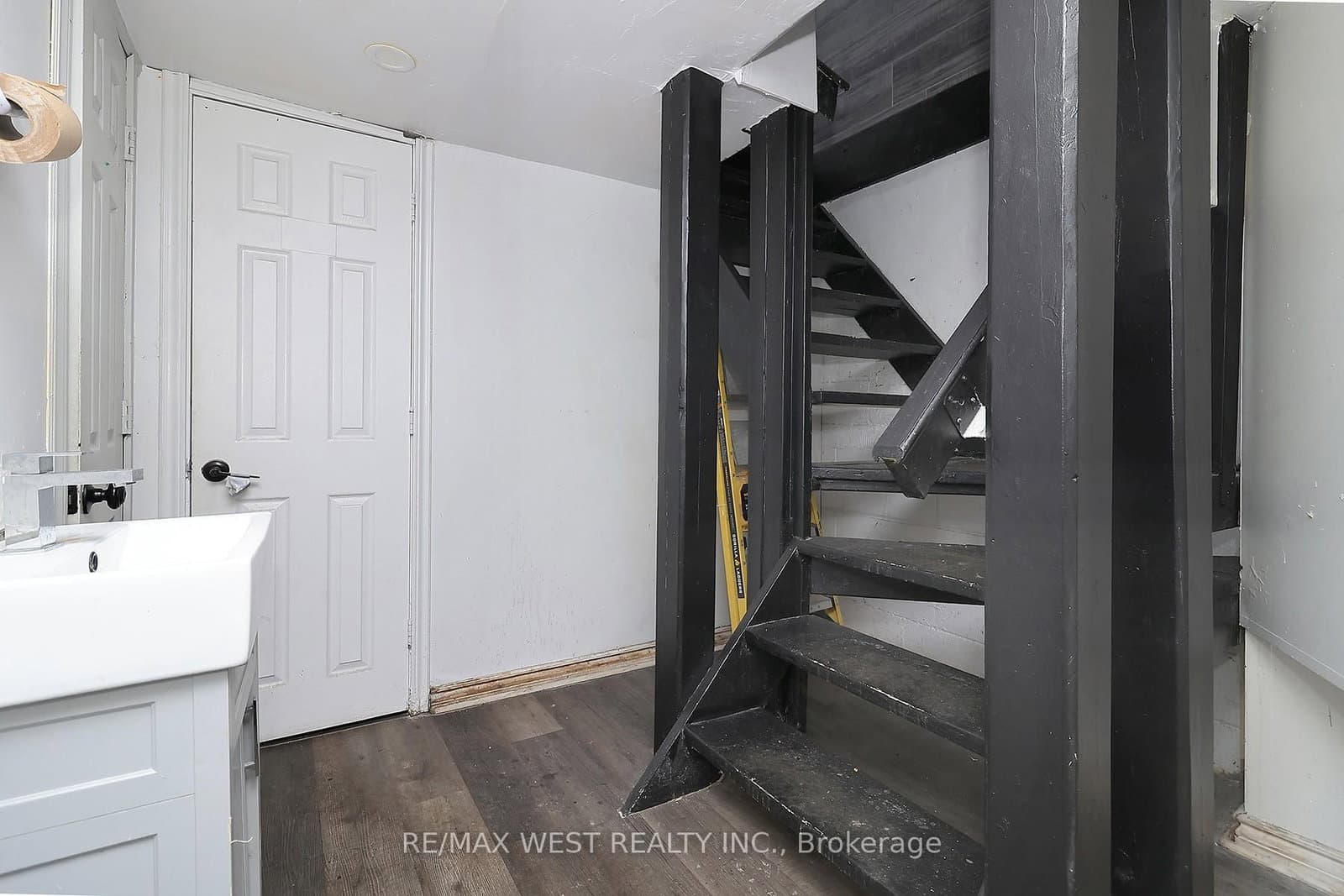 1118 Centre Street, Unit 21 thumbnail 30