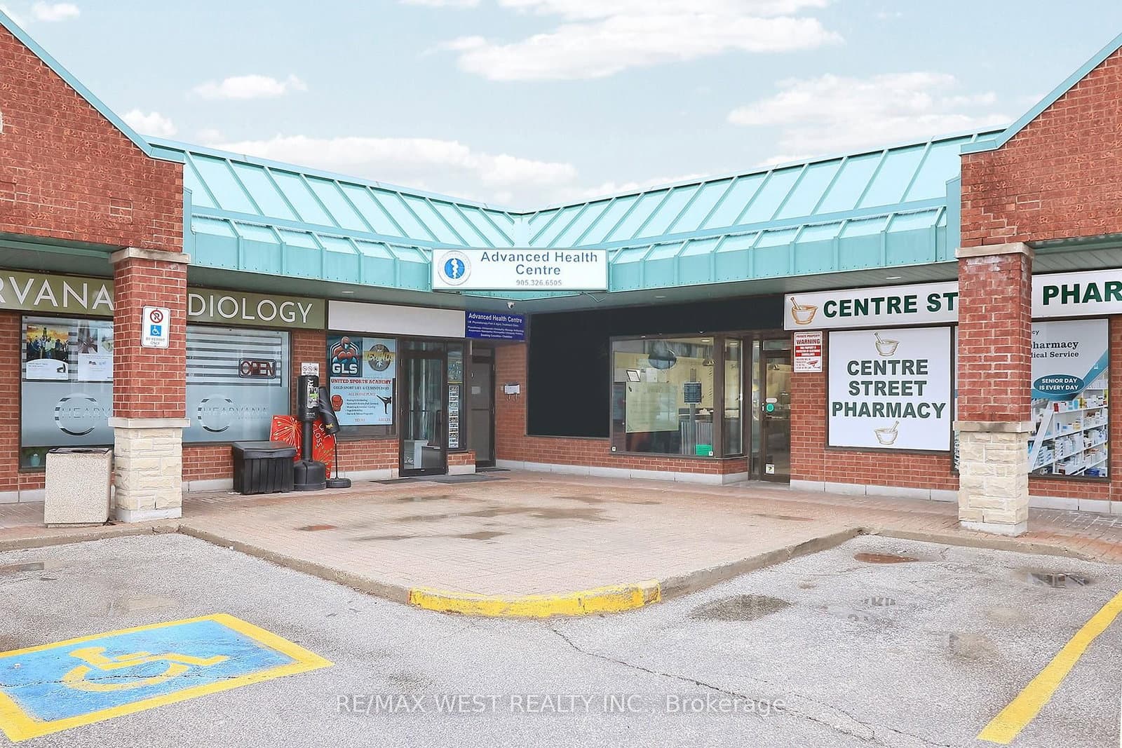 1118 Centre Street, Unit 21 thumbnail 4