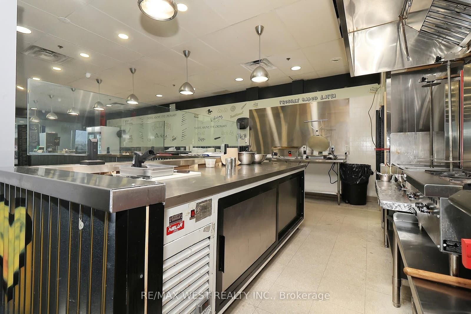 1118 Centre Street, Unit 21 thumbnail 8