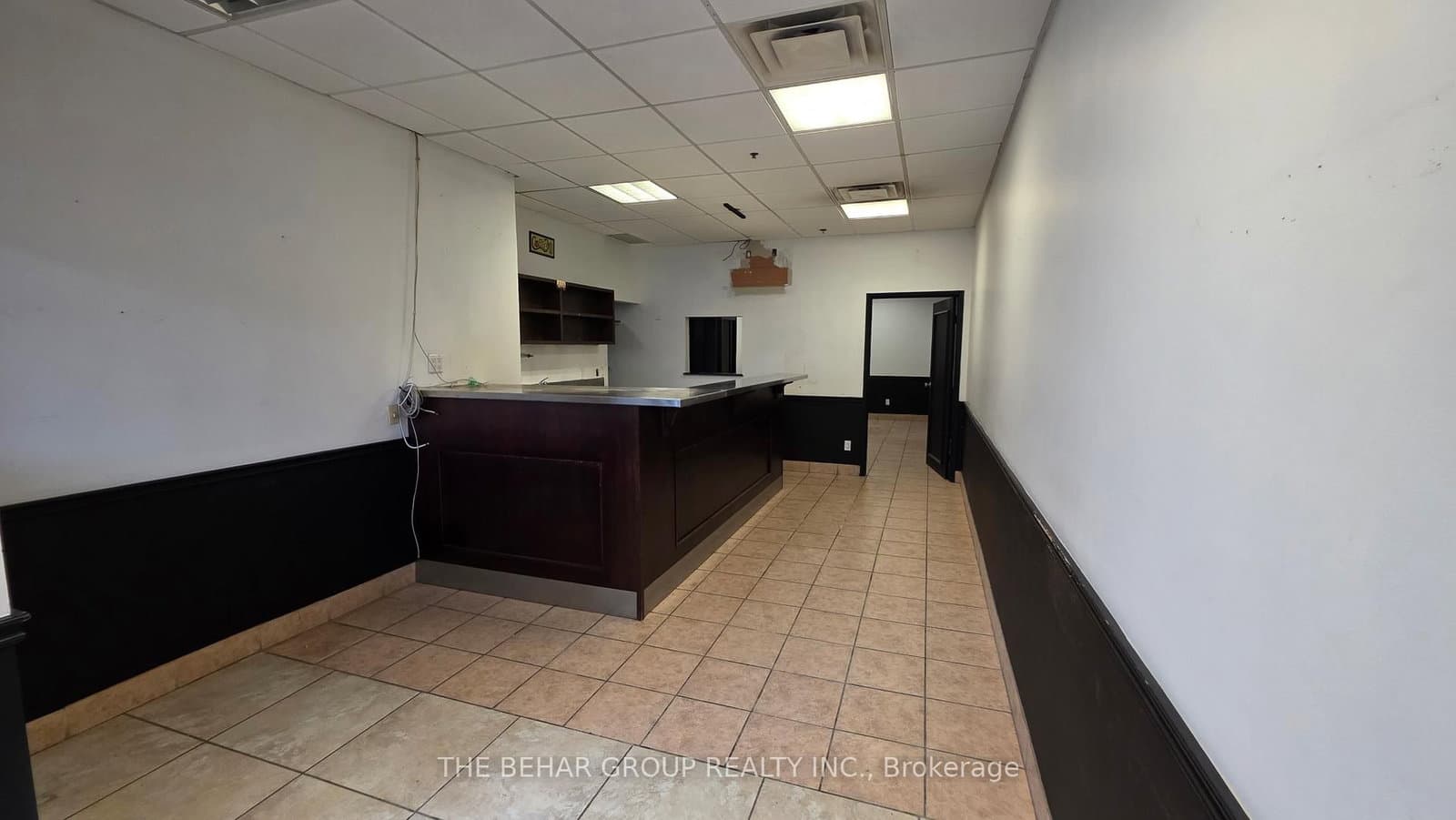13025 Yonge Street, Unit 109 thumbnail 2