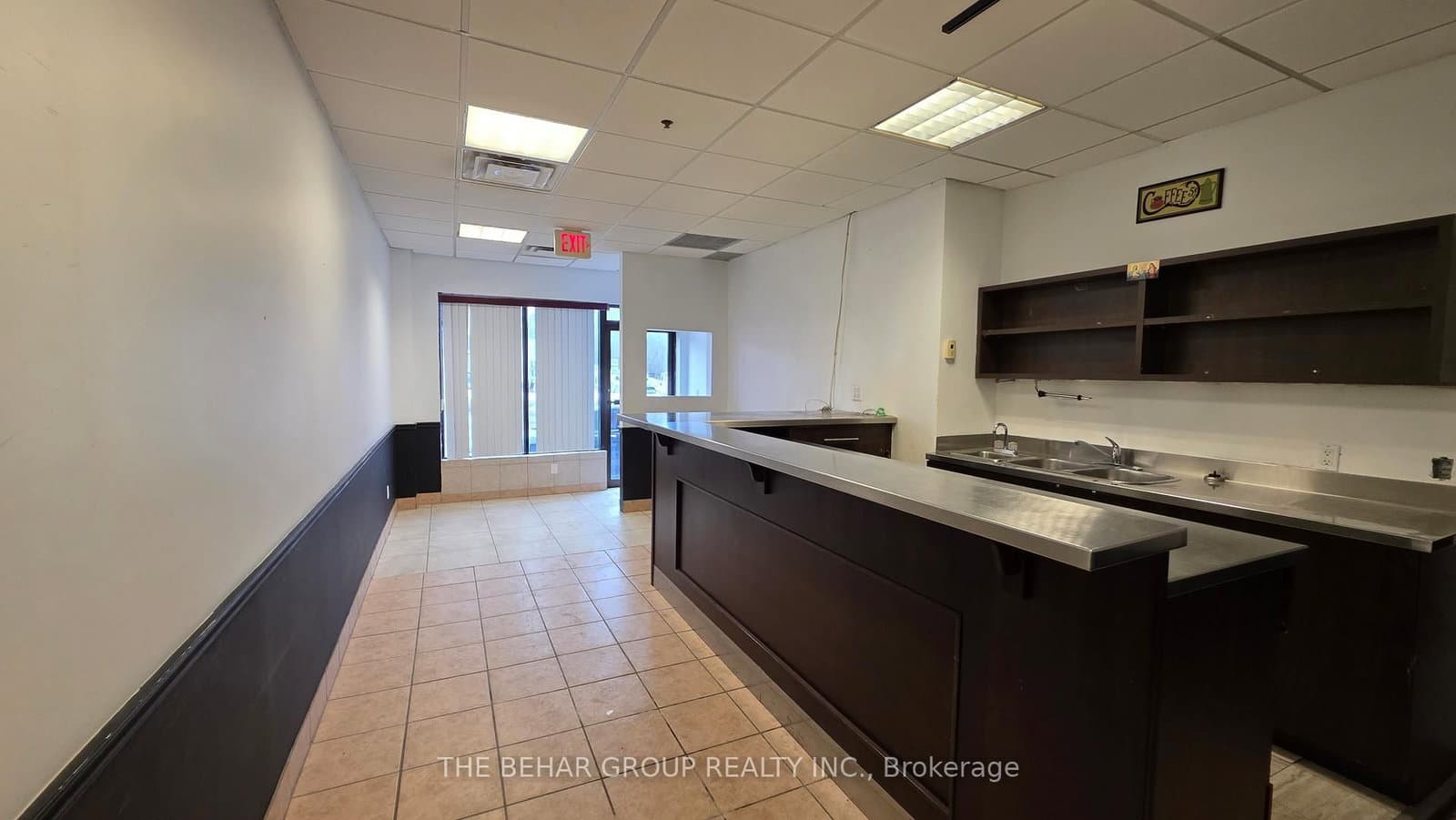 13025 Yonge Street, Unit 109 thumbnail 3