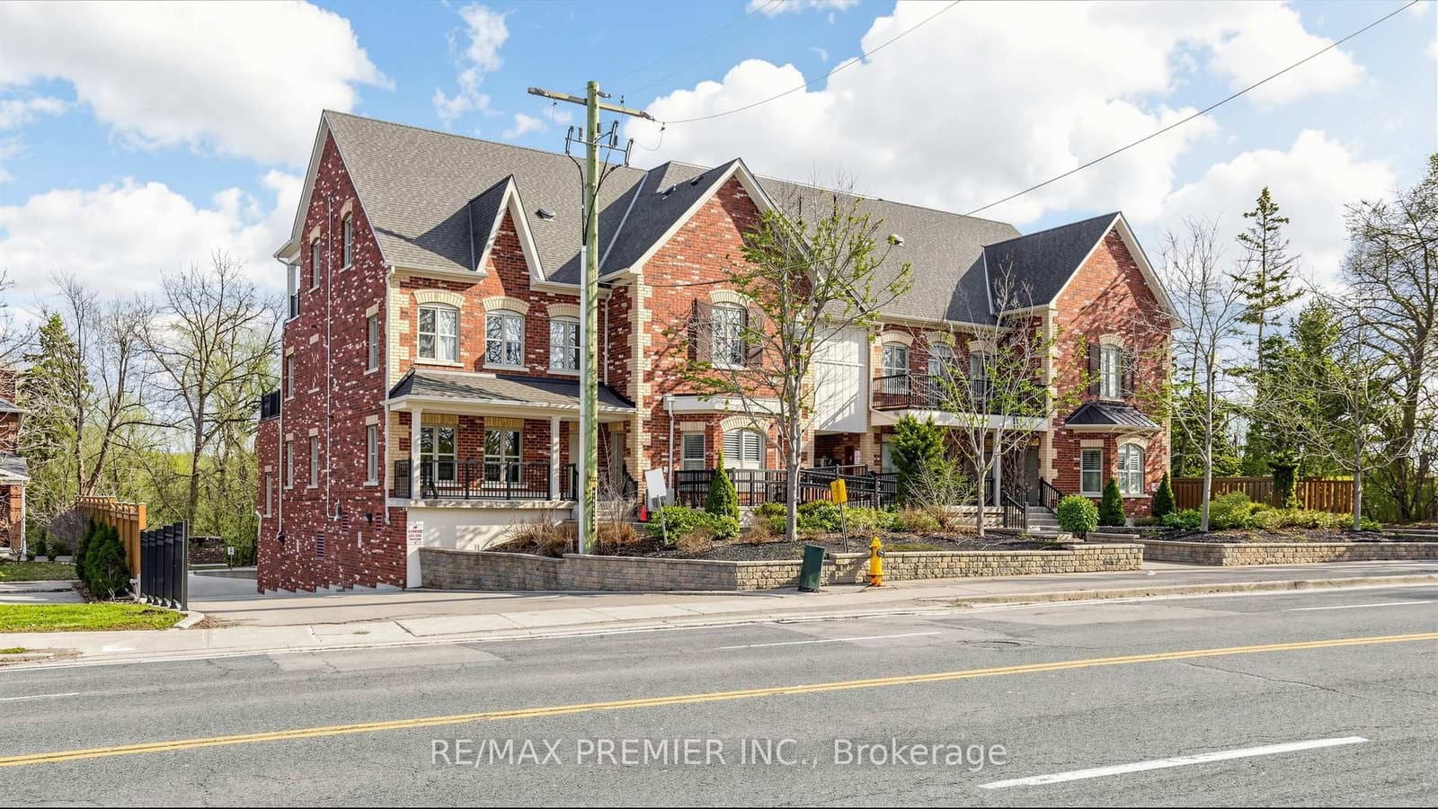 #106 - 9589 Keele Street