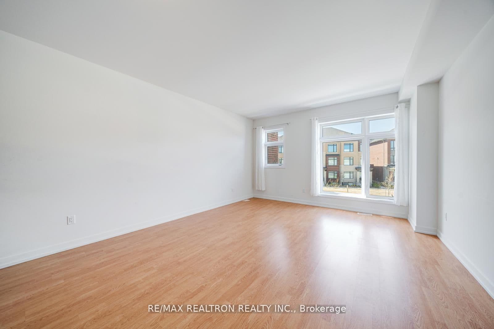119 Cornell Rouge Boulevard thumbnail 25