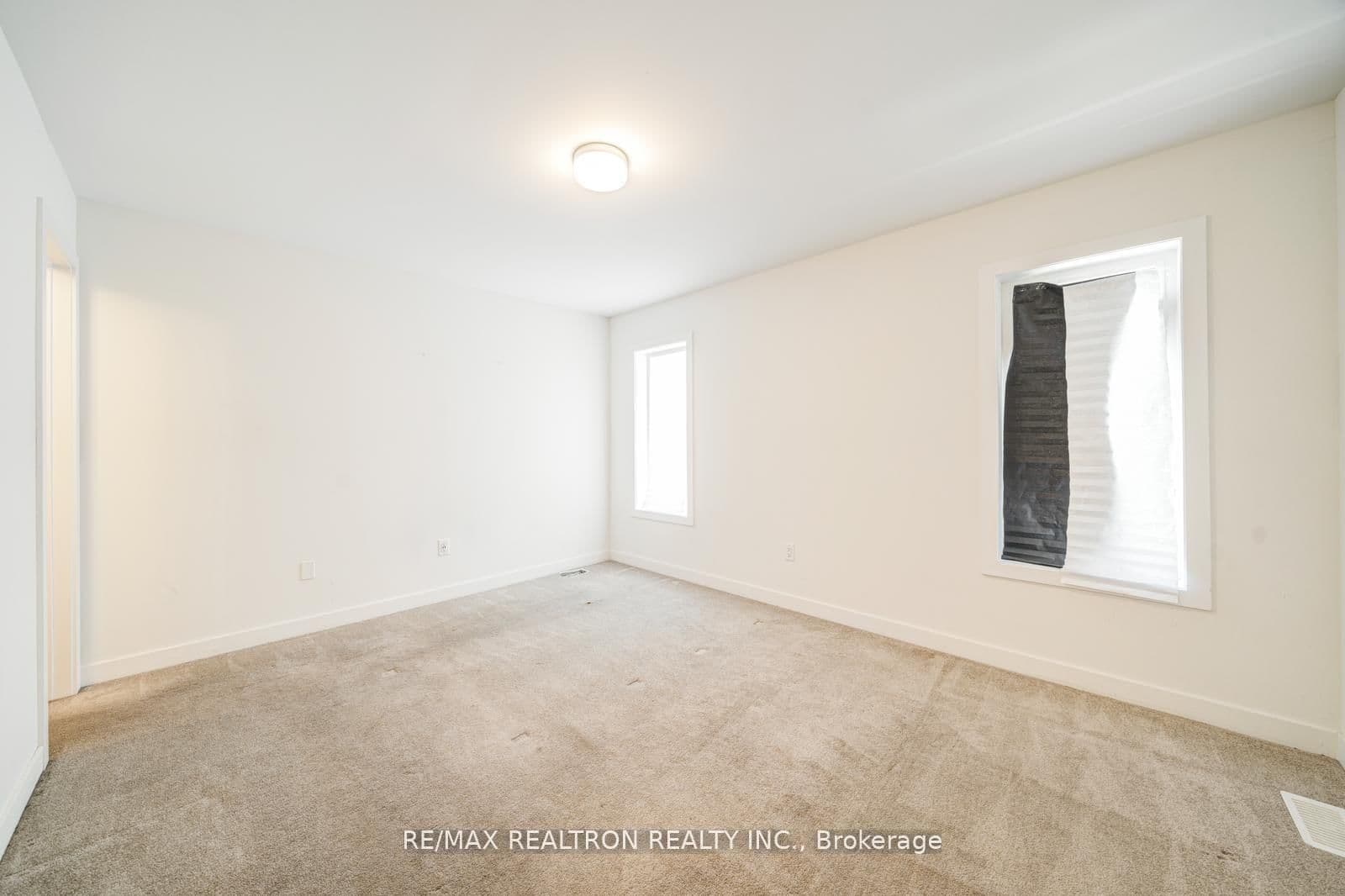 119 Cornell Rouge Boulevard thumbnail 33