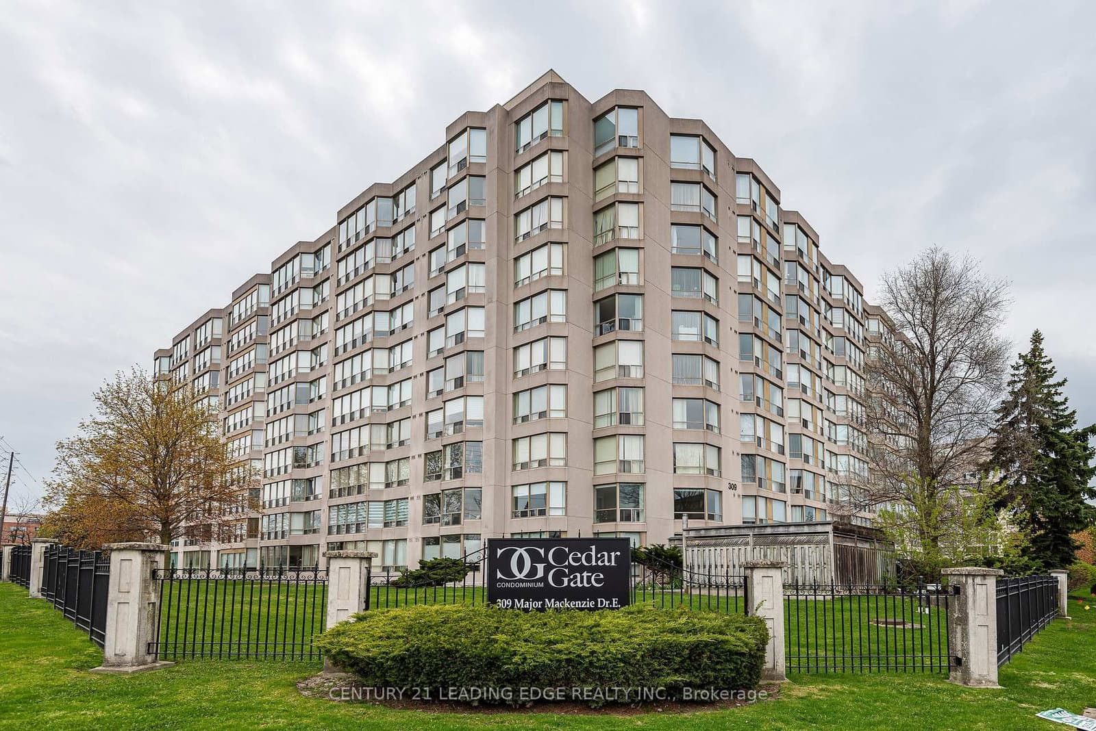 #411 - 309 Major Mackenzie Drive E