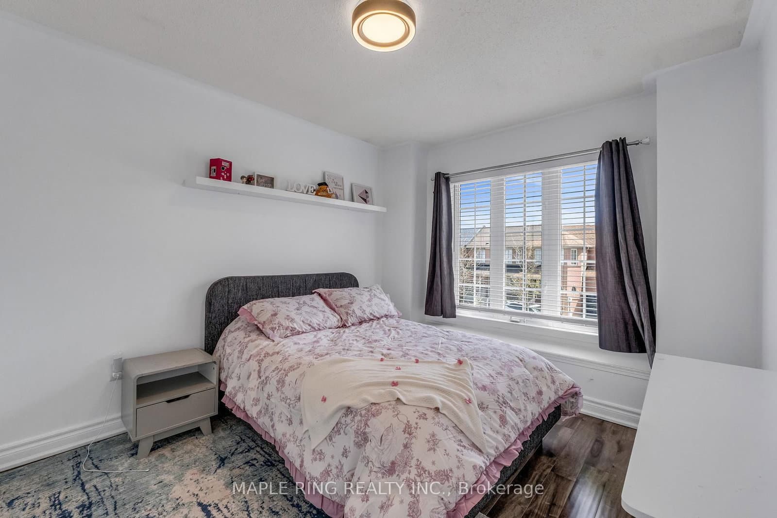 36 Laurelhurst Crescent thumbnail 20