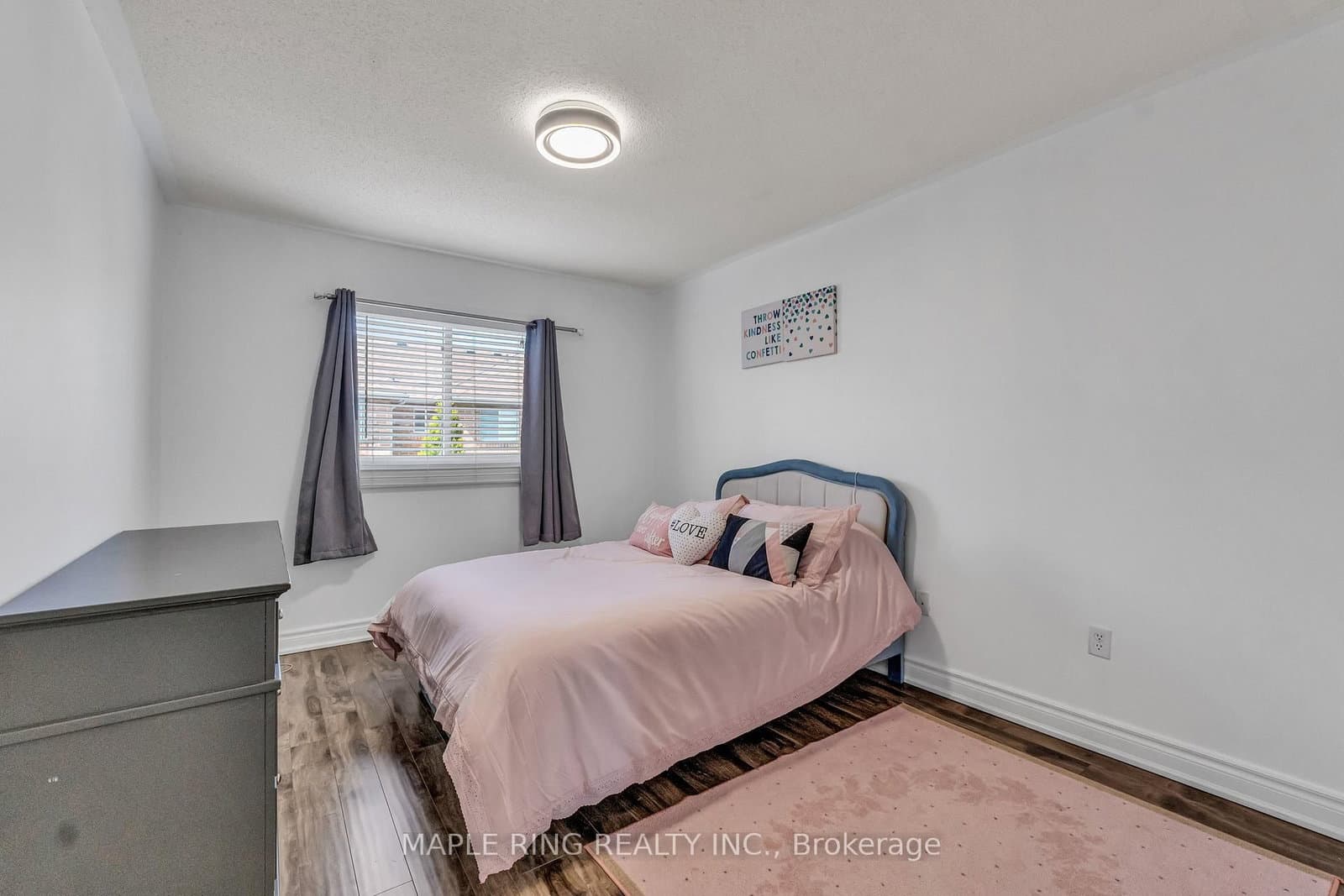 36 Laurelhurst Crescent thumbnail 22