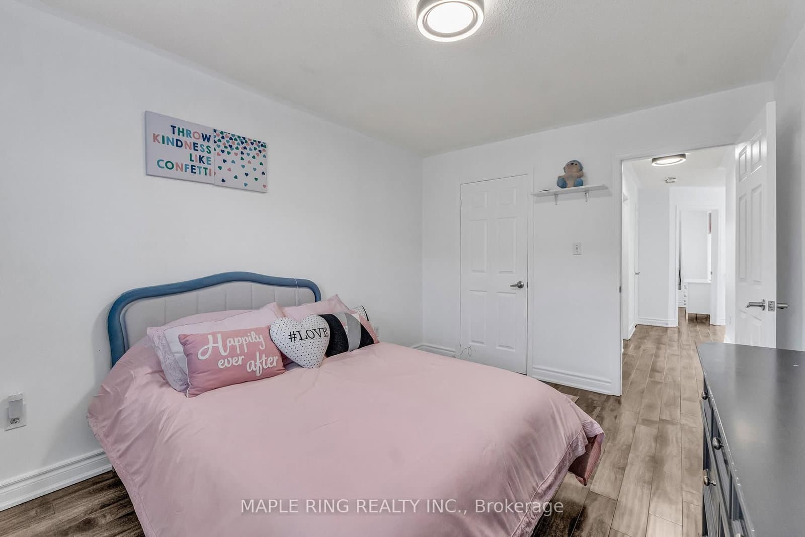 36 Laurelhurst Crescent thumbnail 23
