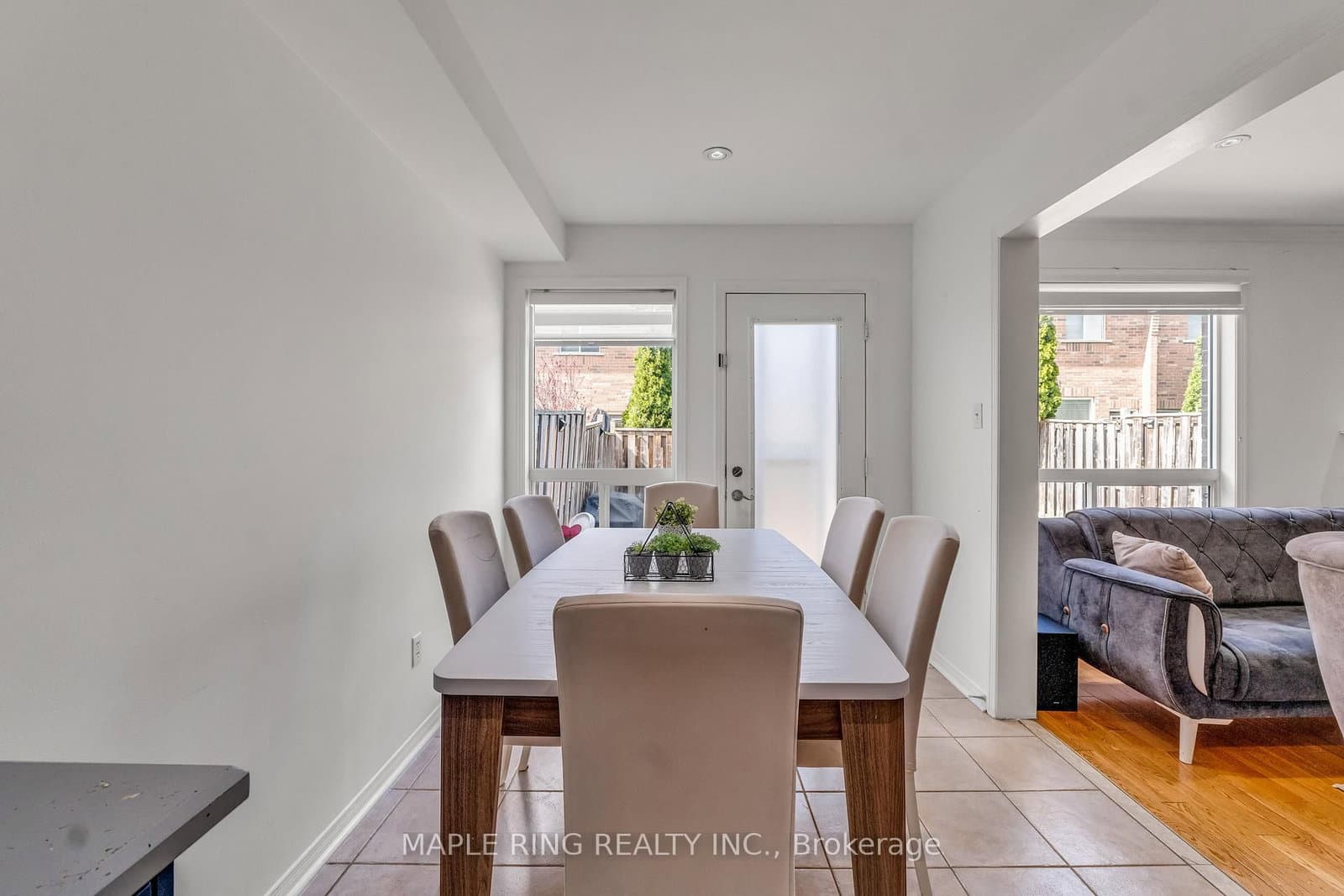 36 Laurelhurst Crescent thumbnail 43