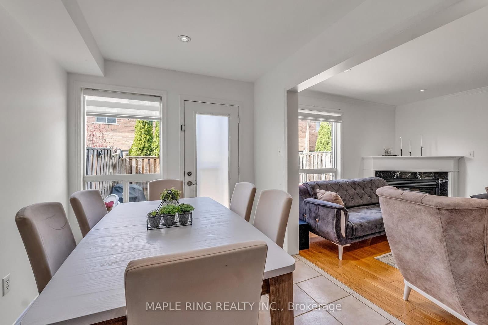36 Laurelhurst Crescent thumbnail 8